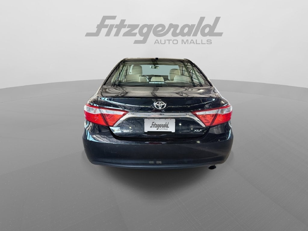 2016 Toyota Camry XLE