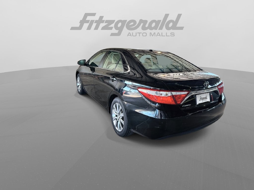 2016 Toyota Camry XLE