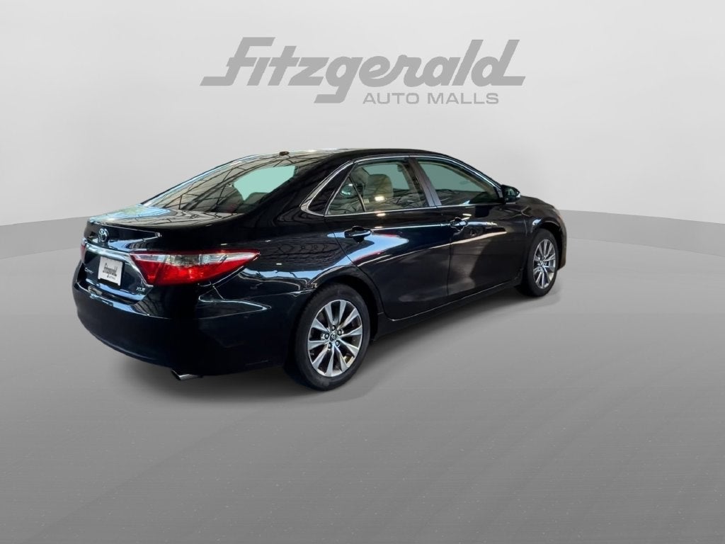 2016 Toyota Camry XLE