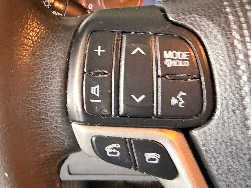 2017 Toyota Sienna XLE Premium 8 Passenger