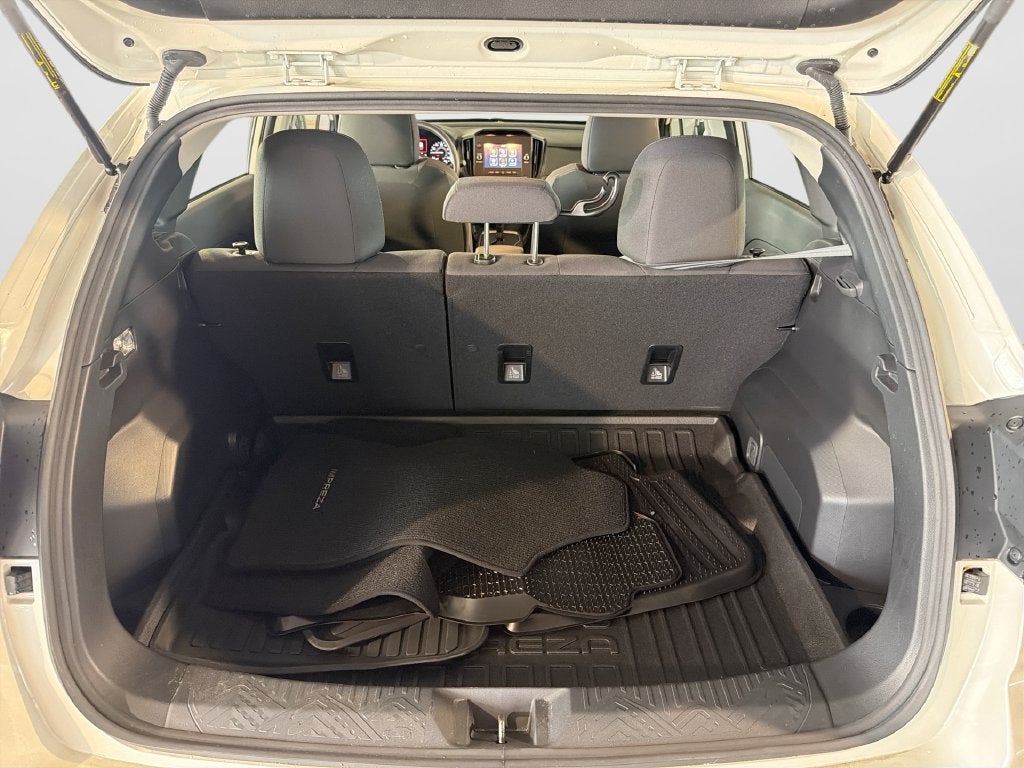 2025 Subaru Impreza Base