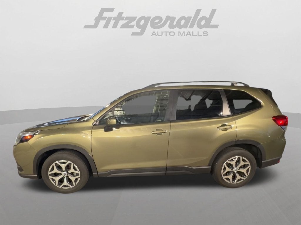 2024 Subaru Forester Premium