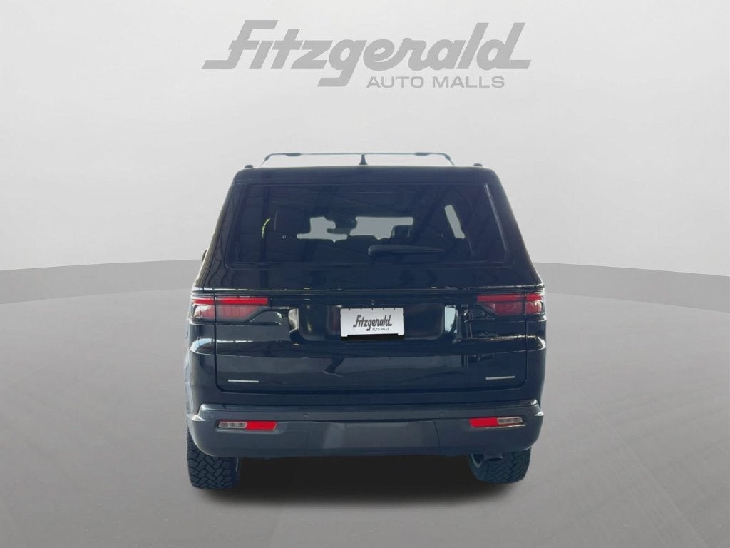2022 Jeep Wagoneer Series II