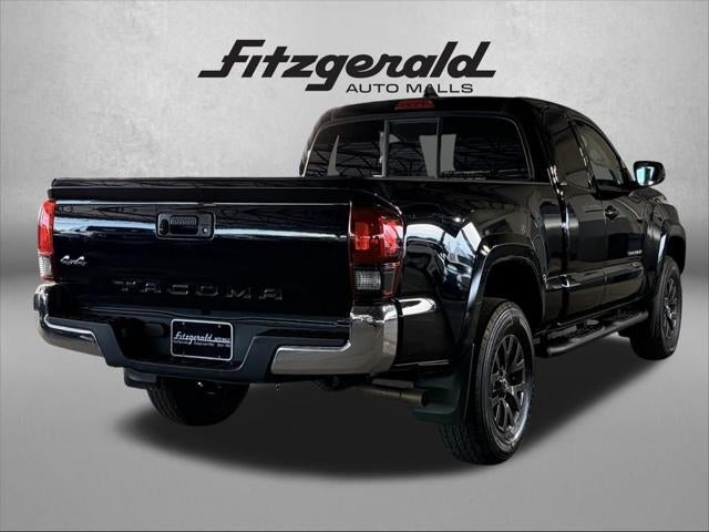 2022 Toyota TACOMA SR5 SR5