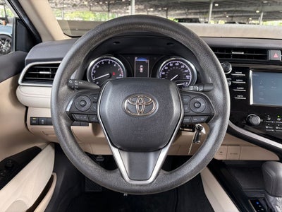 2018 Toyota CAMRY LE