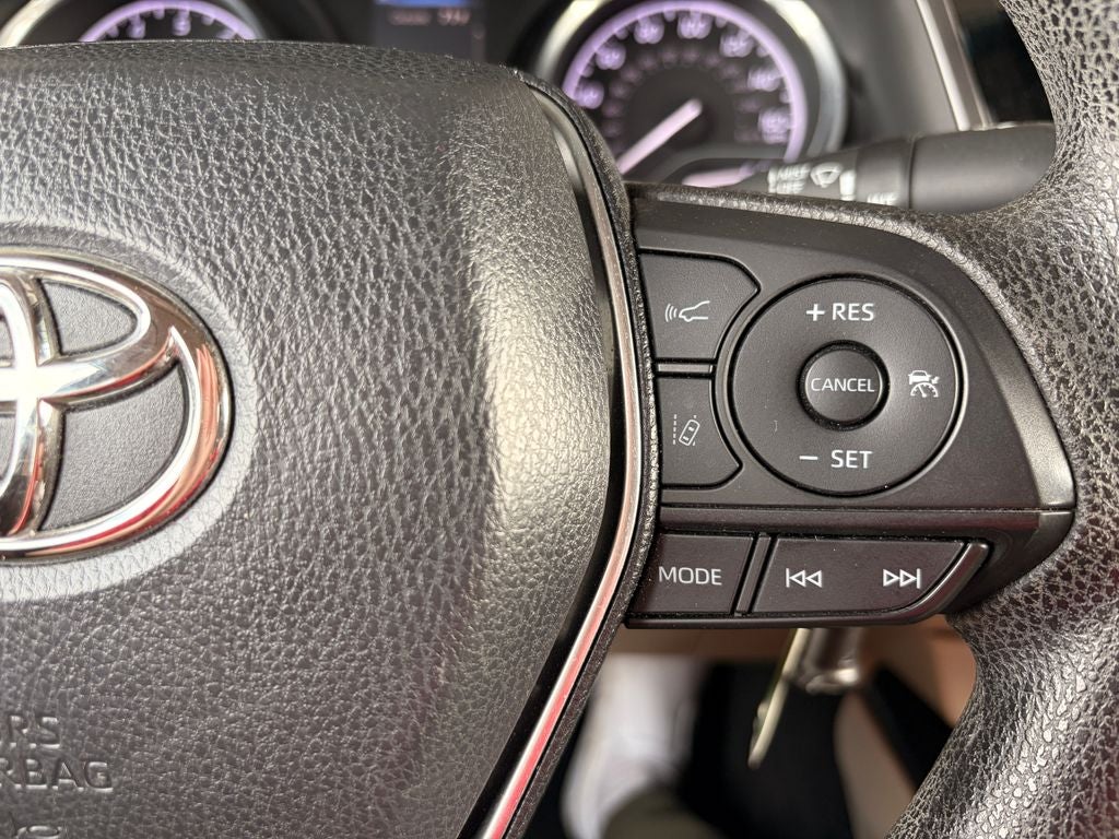 2018 Toyota CAMRY LE