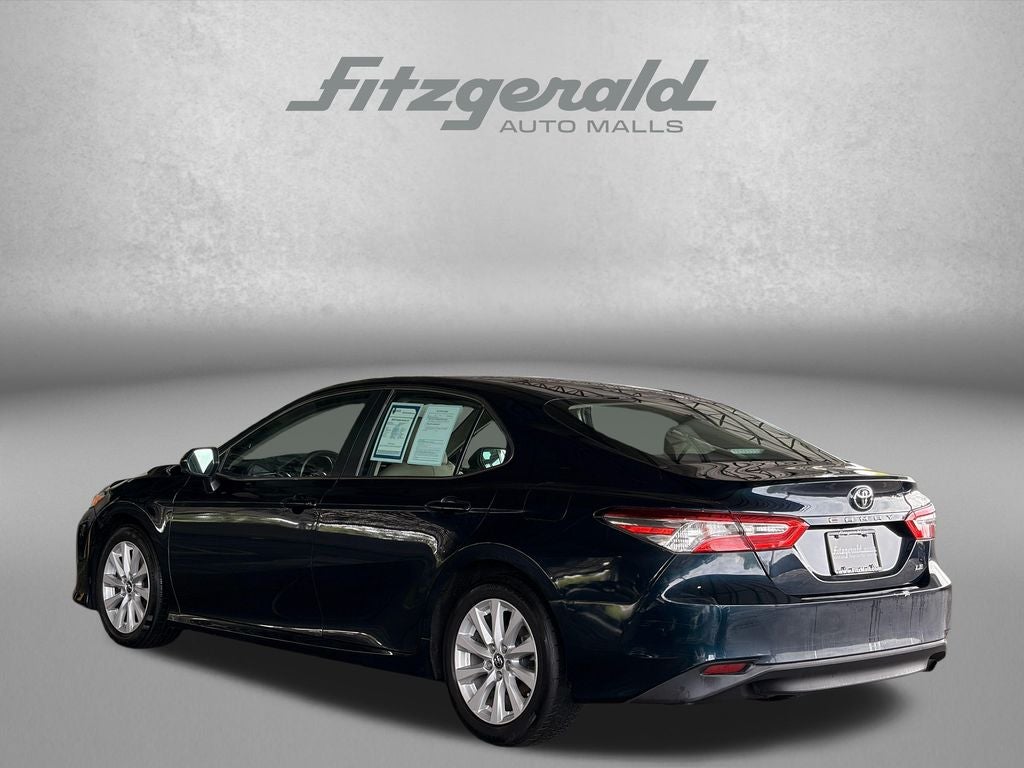 2018 Toyota CAMRY LE
