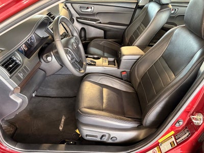 2017 Toyota CAMRY XLE