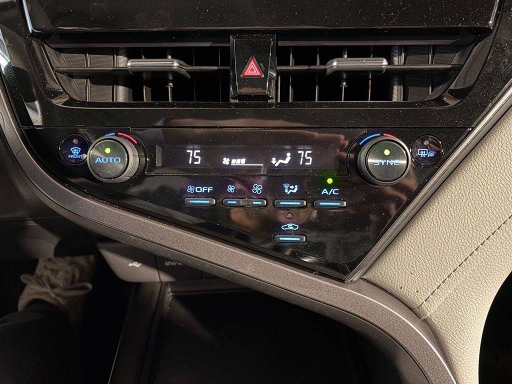 2023 Toyota CAMRY LE