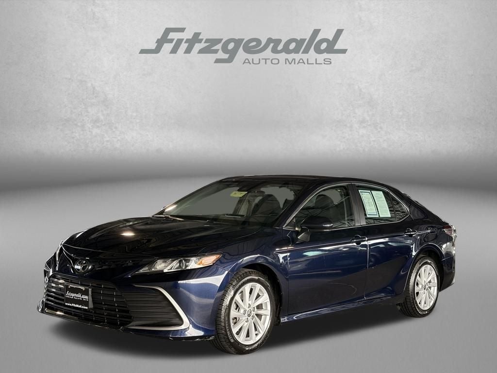 2022 Toyota CAMRY LE