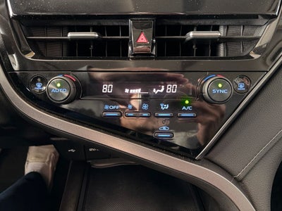 2022 Toyota CAMRY LE