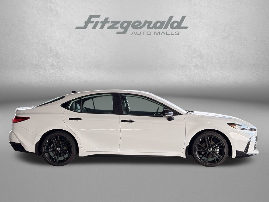 2026 Toyota Camry SE Nightshade