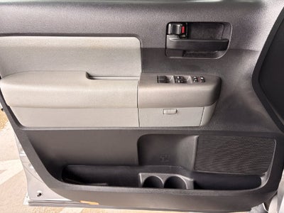2017 Toyota Sequoia SR5 5.7L