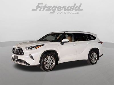 2025 Toyota Highlander Hybrid Platinum