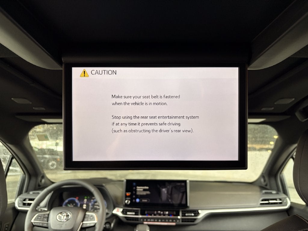 2026 Toyota Sienna Platinum 7 Passenger