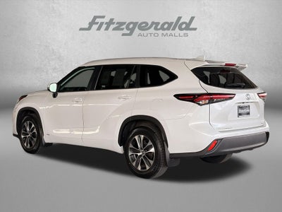 2025 Toyota Highlander Hybrid XLE