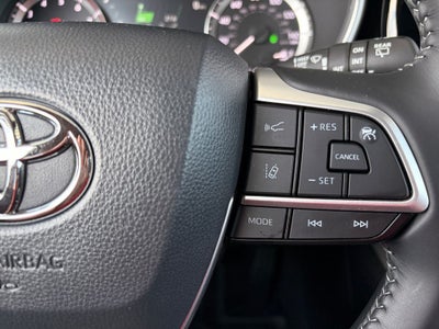 2026 Toyota Highlander XLE