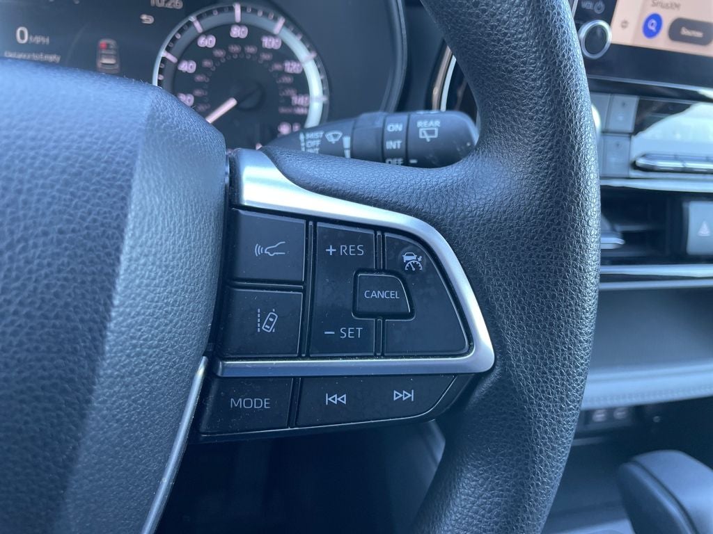 2023 Toyota HIGHLANDER L
