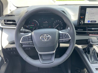 2026 Toyota Sienna XLE 7 Passenger
