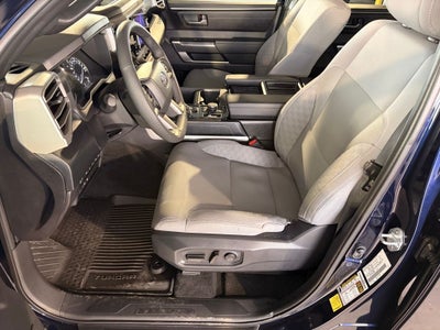 2025 Toyota TUNDRA 4X4 SR5