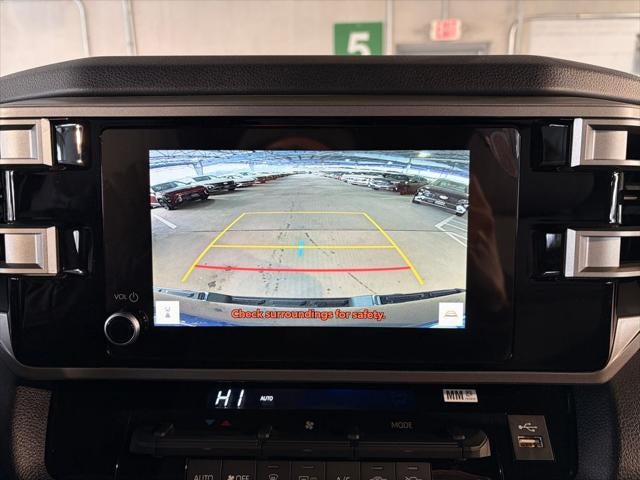 2025 Toyota TUNDRA 4X4 SR5