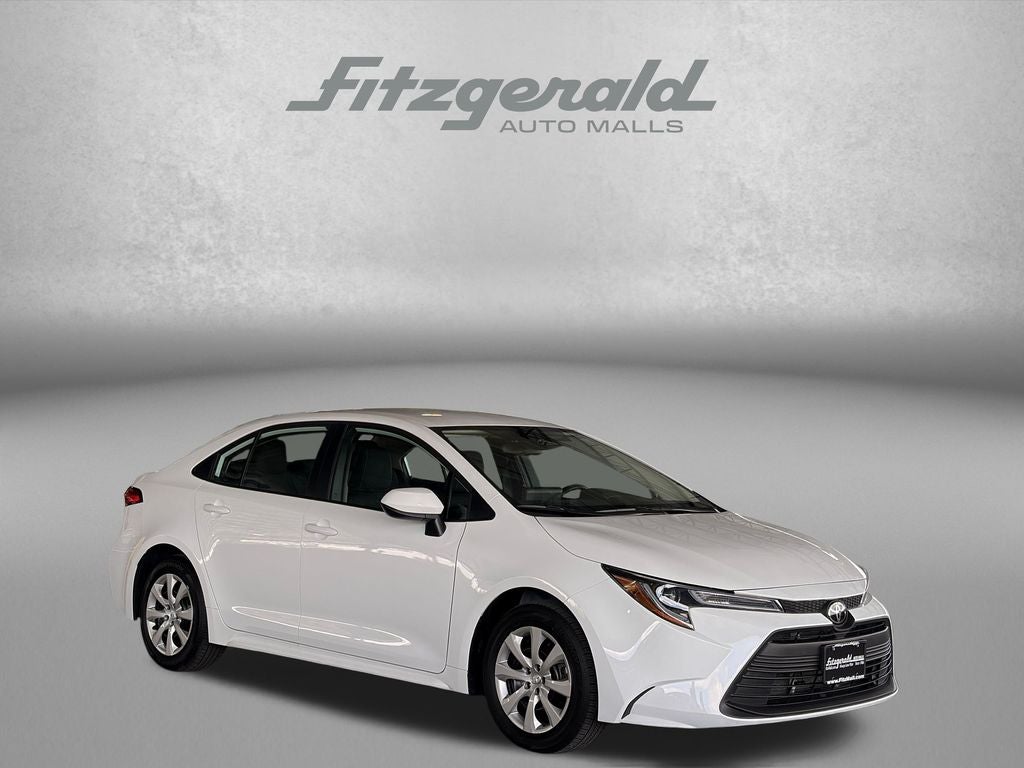 2026 Toyota COROLLA LE