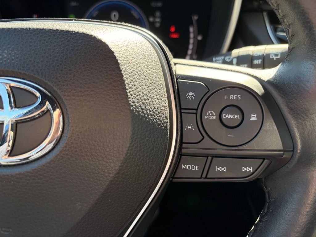 2023 Toyota Corolla Cross Hybrid XSE