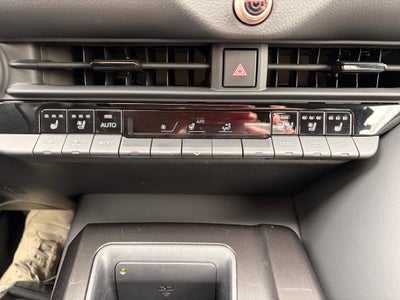 2026 Toyota CROWN XLE