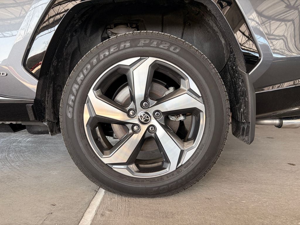 2024 Toyota RAV4 PRIME SE