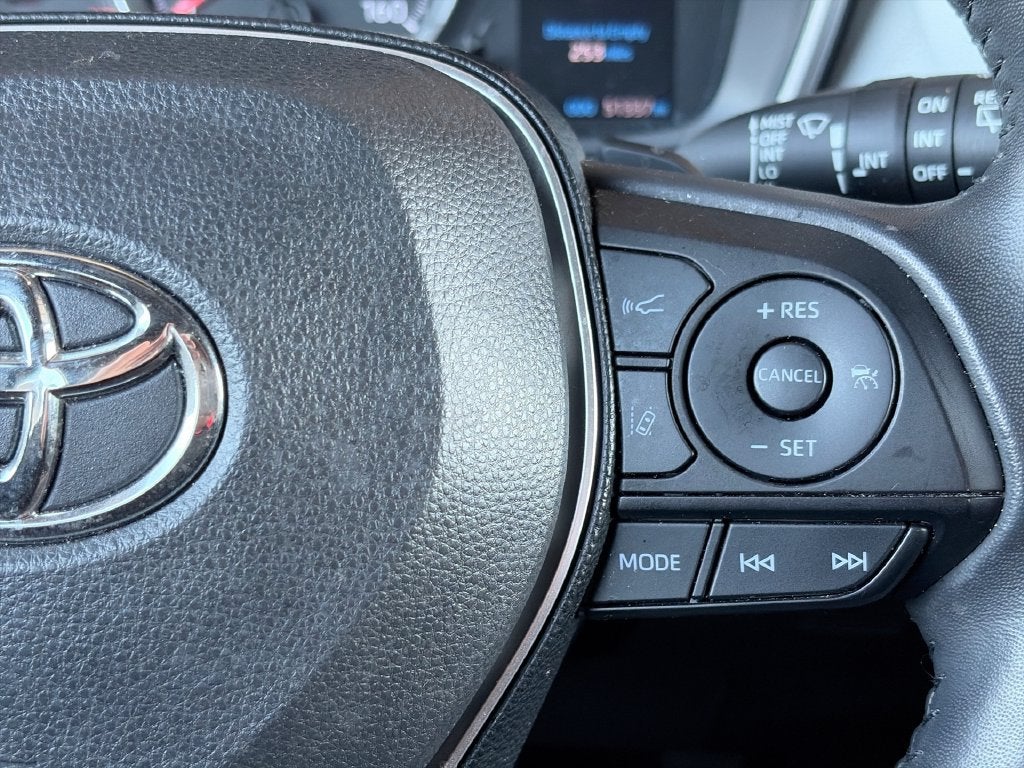2019 Toyota Corolla Hatchback SE