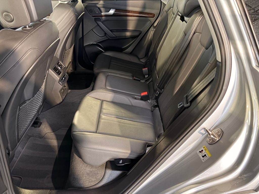 2020 Audi Q5 45 Premium Plus quattro