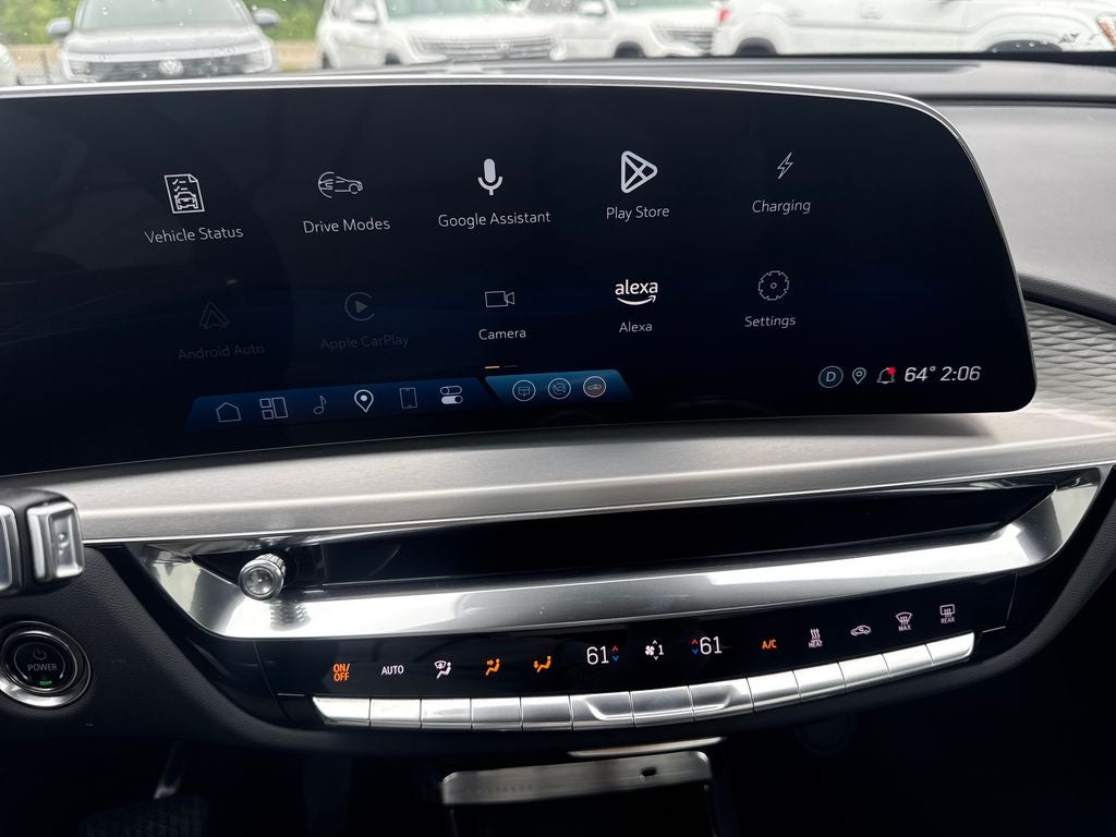 2025 Cadillac LYRIQ Luxury