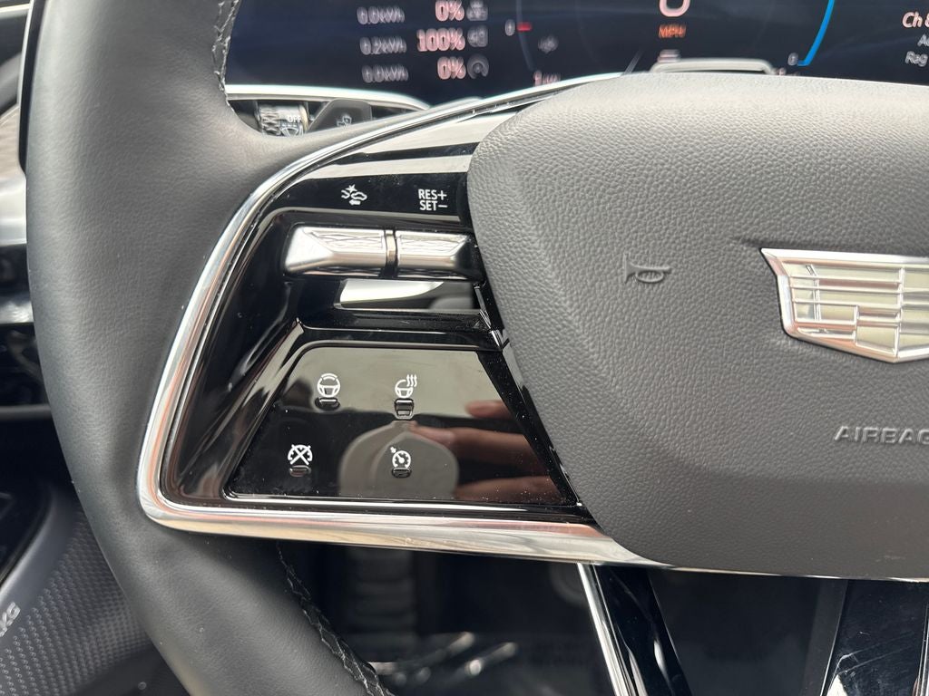 2025 Cadillac LYRIQ Luxury