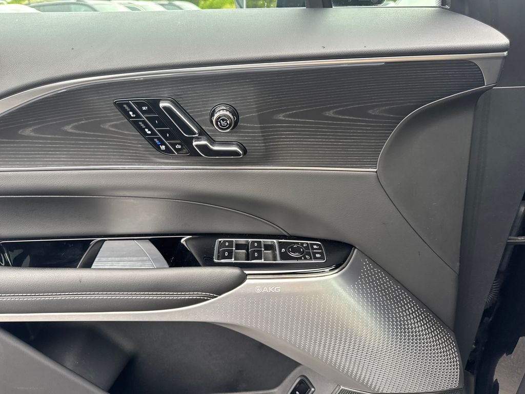 2025 Cadillac LYRIQ Luxury