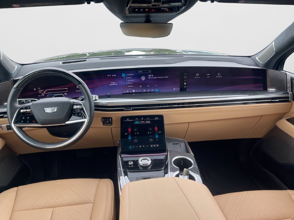 2025 Cadillac ESCALADE IQ Luxury 2