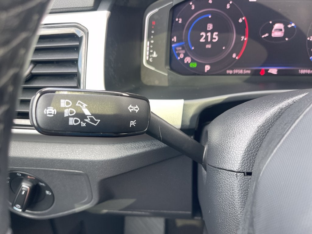 2023 Volkswagen Atlas 3.6L V6 SEL Premium R-Line