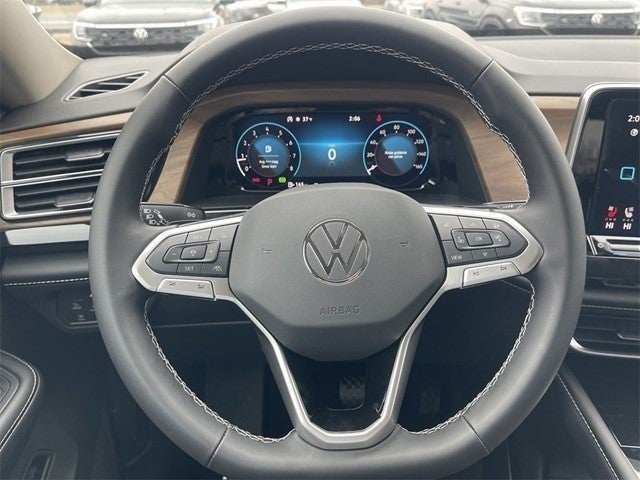 2026 Volkswagen Atlas 2.0T SE w/ Technology