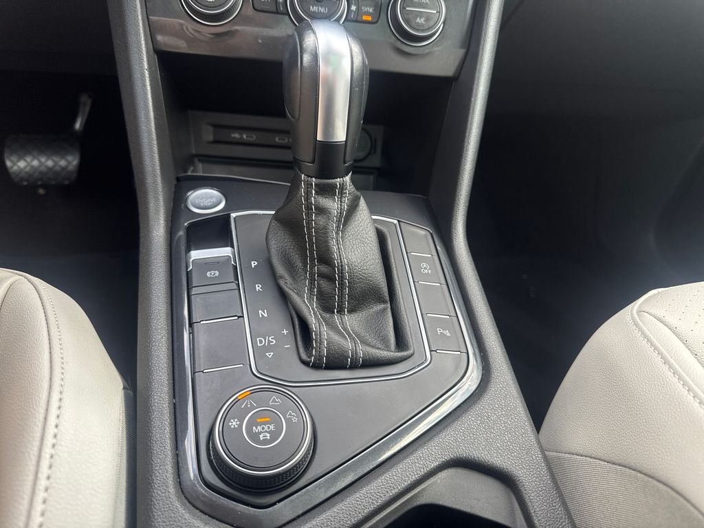 2021 Volkswagen Tiguan 2.0T SEL