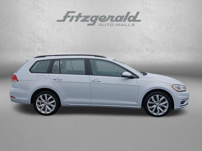2019 Volkswagen Golf SportWagen SE