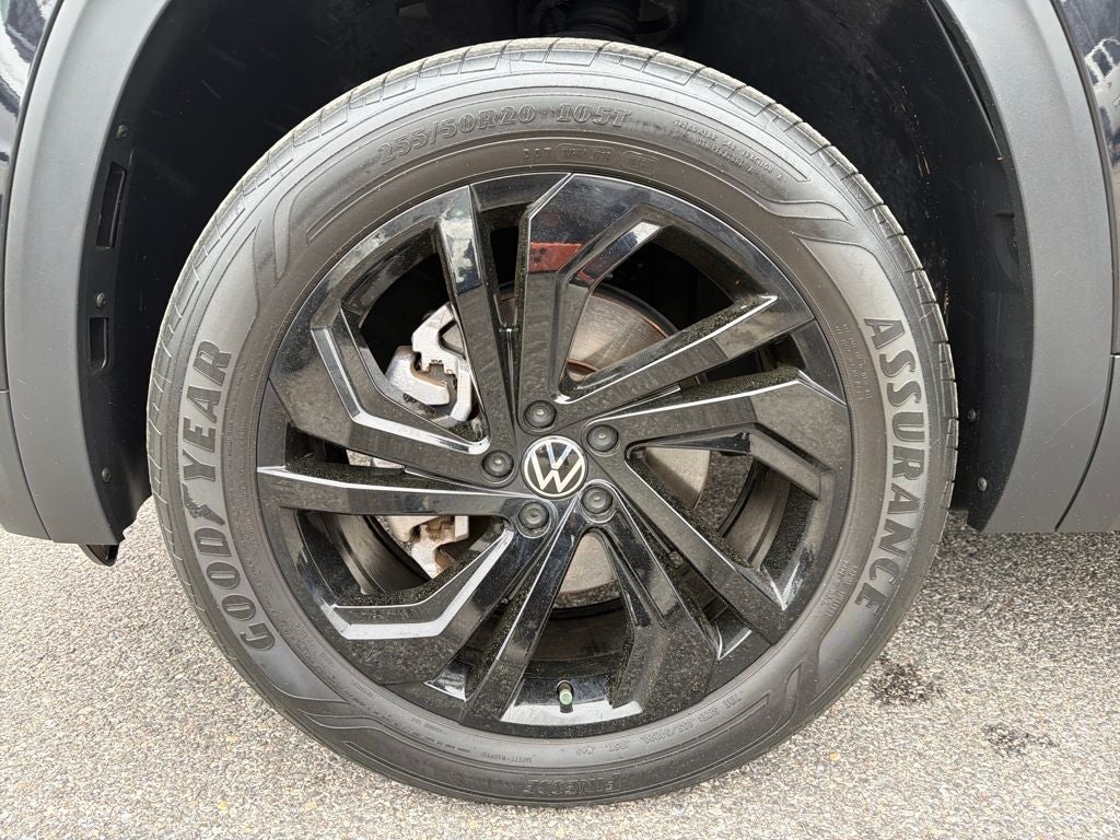 2023 Volkswagen Atlas 3.6L V6 SE w/Technology