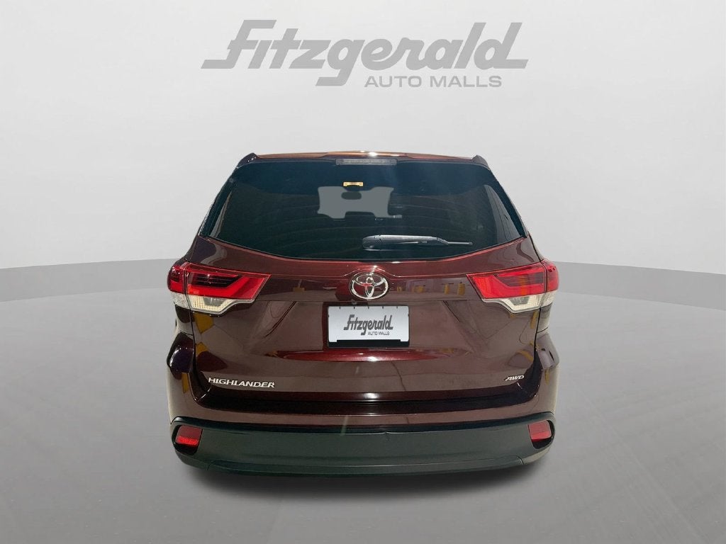 2019 Toyota Highlander LE