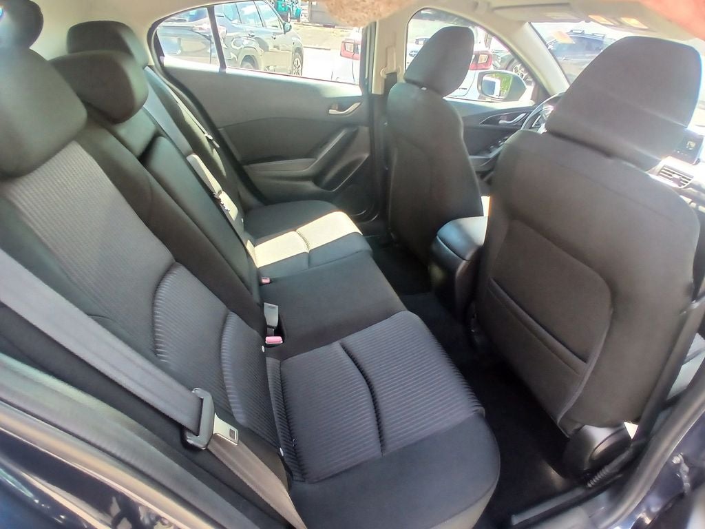 2015 Mazda Mazda3 i Touring