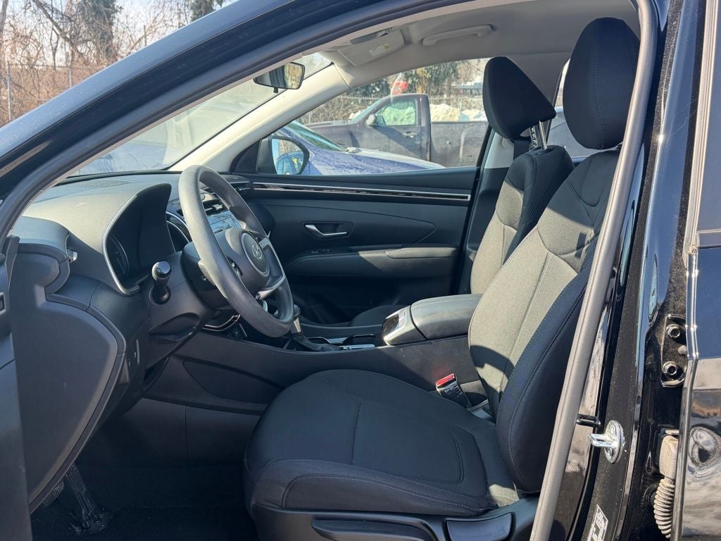 2023 Hyundai Tucson SE