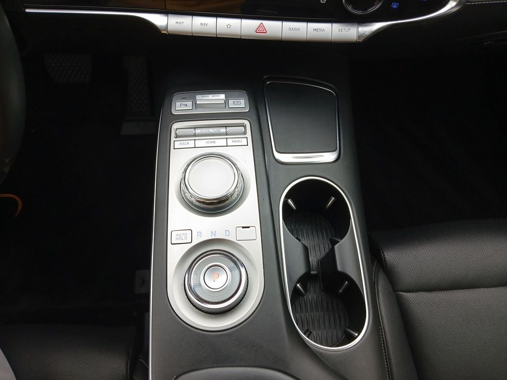 2025 Genesis GV70 2.5T
