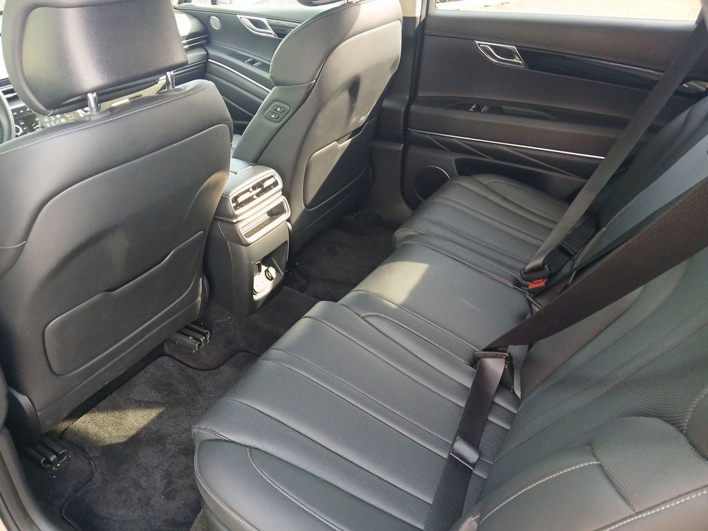 2025 Genesis GV80 2.5T