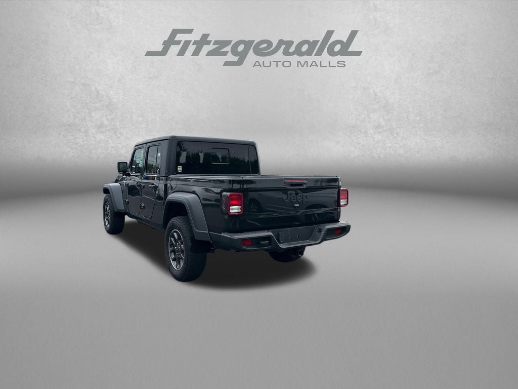 2020 Jeep Gladiator Sport