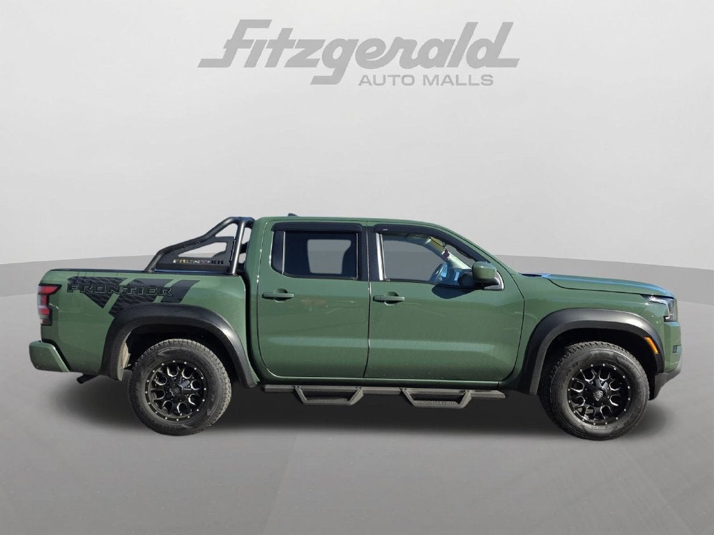 2022 Nissan Frontier SV
