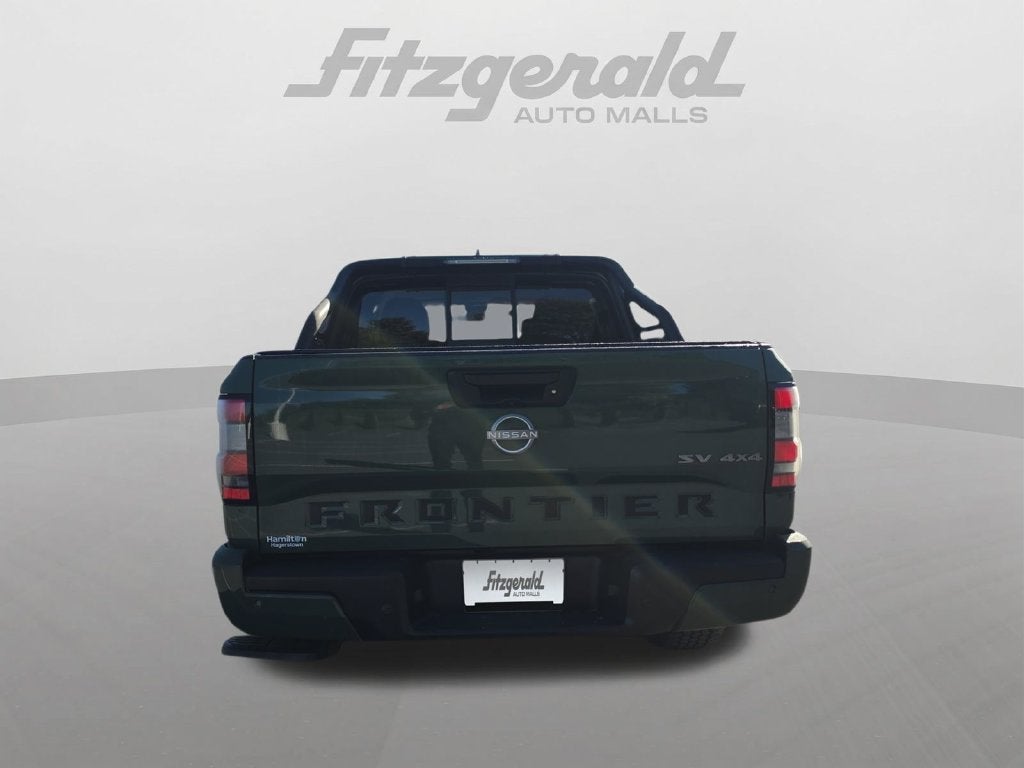 2022 Nissan Frontier SV