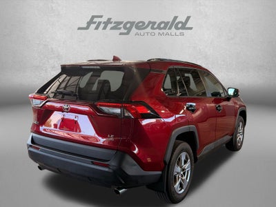 2021 Toyota RAV4 LE