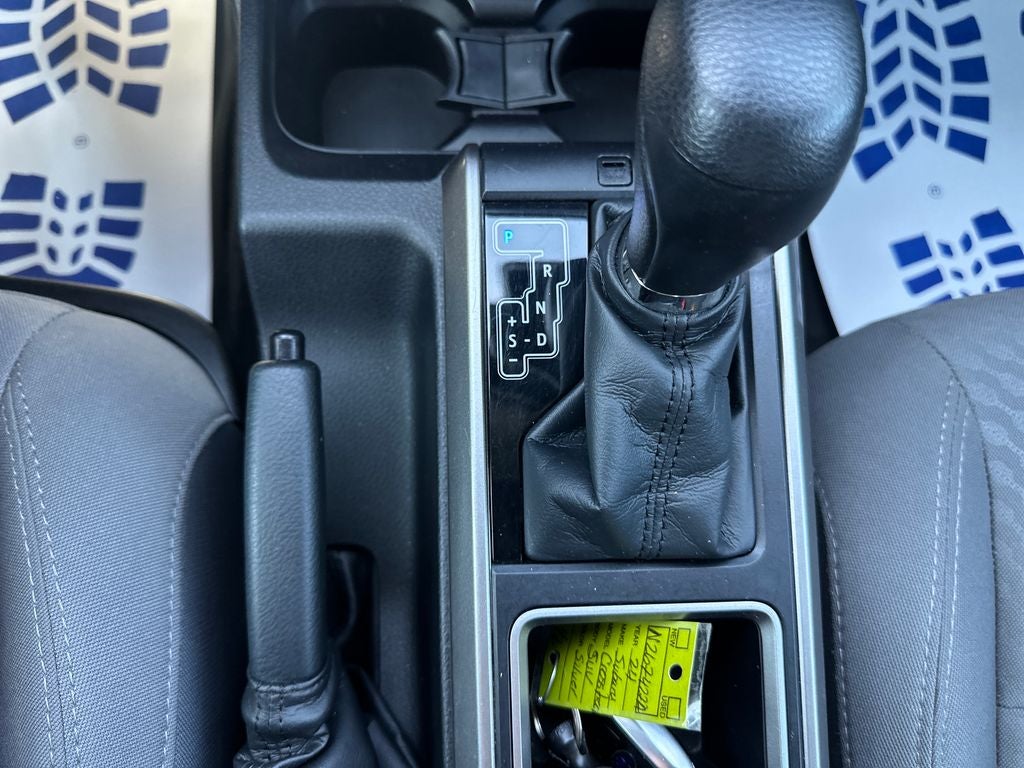 2021 Toyota TACOMA SR5 SR5 V6